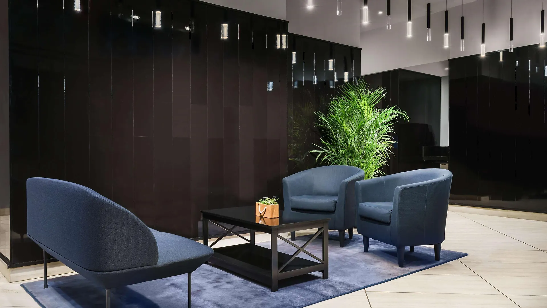 Doubletree By Hilton New York Times Square South Hotel