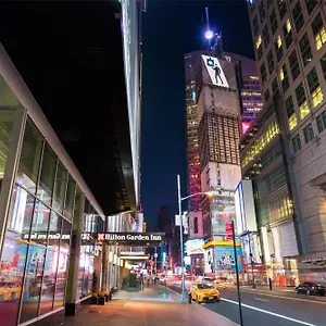 Hilton Garden - Times Square Отель