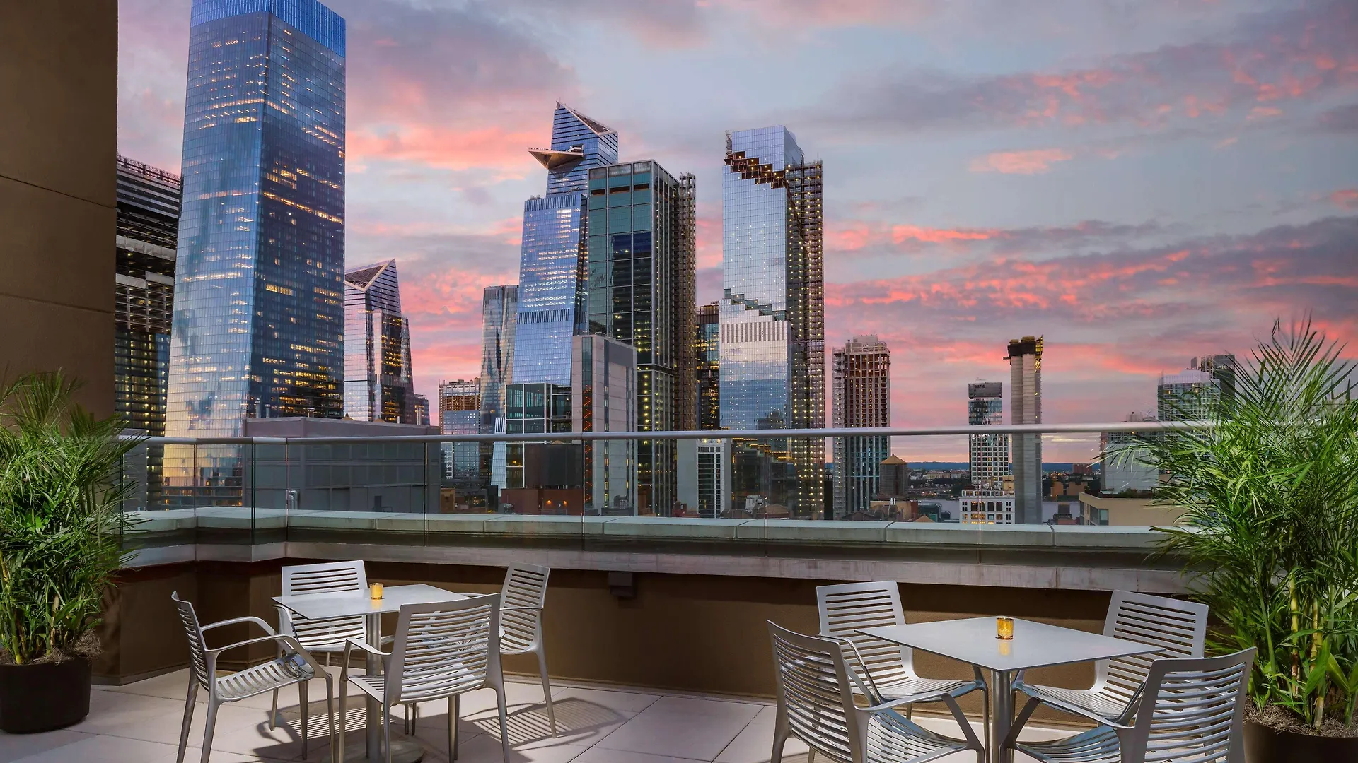 Hotel Doubletree By Hilton New York Times Square South